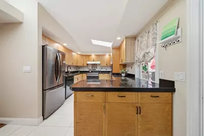 28 Fletcher St #28, Northbridge, MA 01588 - Photo 9