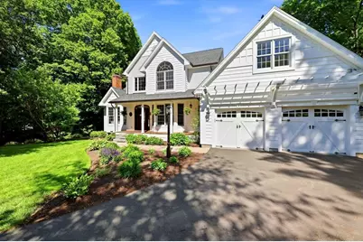 102 Oakridge Drive, Belchertown, MA 01007 - Photo 3