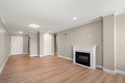 65 Chelsea St #304, Boston, MA 02129 - Photo 7