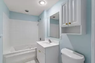 65 Chelsea St, Boston, MA 02129 - Photo 15
