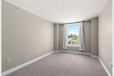 65 Chelsea St #304, Boston, MA 02129 - Photo 17