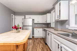 232 Park St, New Bedford, MA 02740 - Photo 9