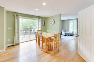 24 Meadow Ln, Hanson, MA 02341 - Photo 9