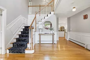 4 Farnham Cir, Andover, MA 01810 - Photo 3