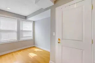 10-12 Rockledge St, Boston, MA 02119 - Photo 21
