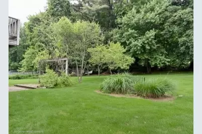 27 Westbrook Rd, Northborough, MA 01532 - Photo 17