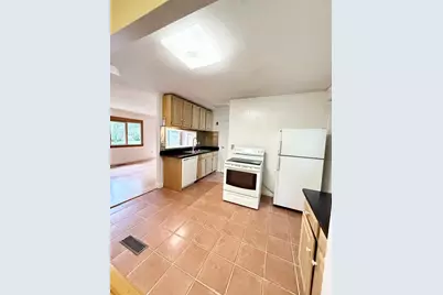 27 Westbrook Rd, Northborough, MA 01532 - Photo 3