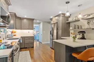 19 Brattle St, Wilmington, MA 01887 - Photo 9