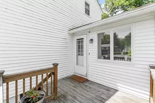 19 Brattle St, Wilmington, MA 01887 - Photo 3