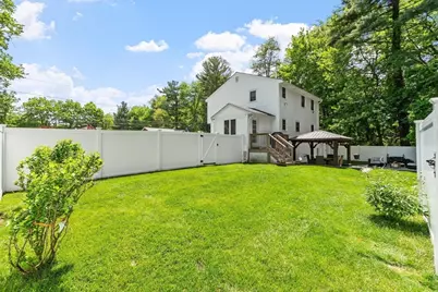19 Brattle Street, Wilmington, MA 01887 - Photo 29