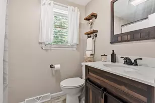 19 Brattle St, Wilmington, MA 01887 - Photo 25