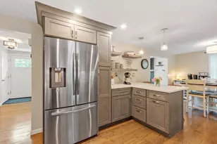 19 Brattle St, Wilmington, MA 01887 - Photo 7