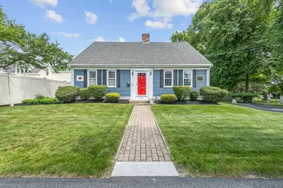 751 Washington St, Whitman, MA 02382 - Photo 1