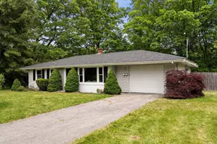 67 Roslyn Rd, Brockton, MA 02302 - Photo 1