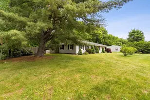 67 Roslyn Rd, Brockton, MA 02302 - Photo 31