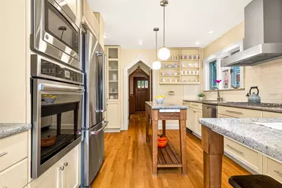 40 Arborough Rd, Boston, MA 02131 - Photo 17