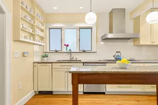 40 Arborough Rd, Boston, MA 02131 - Photo 15