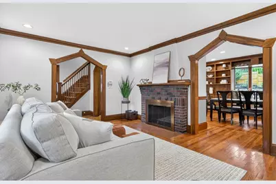 40 Arborough Rd, Boston, MA 02131 - Photo 5