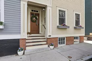 7 Mystic St, Boston, MA 02129 - Photo 3