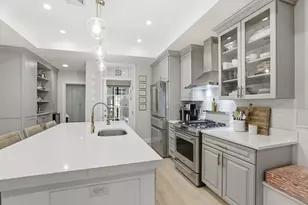 7 Mystic St, Boston, MA 02129 - Photo 13
