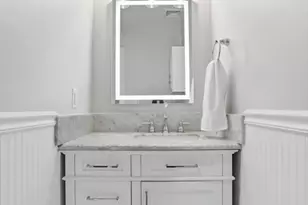7 Mystic St, Boston, MA 02129 - Photo 23