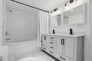 7 Mystic St, Boston, MA 02129 - Photo 29