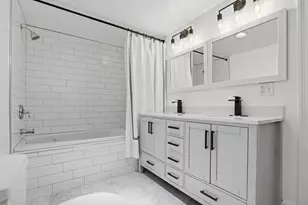 7 Mystic St, Boston, MA 02129 - Photo 29