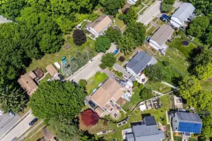 25 Taylor St, Haverhill, MA 01832 - Photo 33