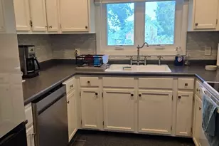 68 Prospect St, Fall River, MA 02720 - Photo 11