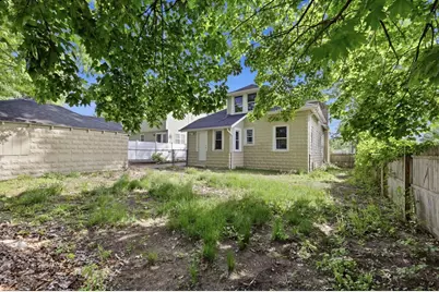 234 Draper St, Springfield, MA 01108 - Photo 25