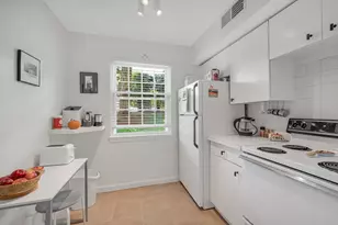 1207 Windsor Dr, Framingham, MA 01701 - Photo 5