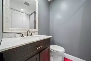 12 Loring St, Boston, MA 02127 - Photo 11