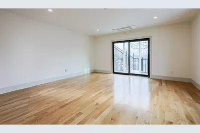 68 Rowe St, Boston, MA 02131 - Photo 23