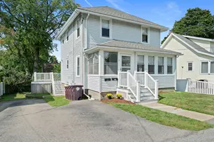 35 Manomet Rd, Weymouth, MA 02191 - Photo 1
