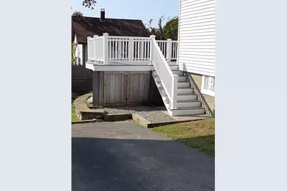35 Manomet Rd, Weymouth, MA 02191 - Photo 3