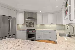 11 Leah Way, Andover, MA 01810 - Photo 3
