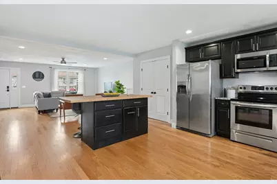 129 Derby St, Worcester, MA 01604 - Photo 15