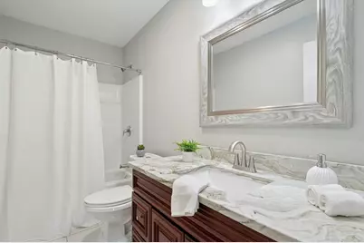 129 Derby St, Worcester, MA 01604 - Photo 17