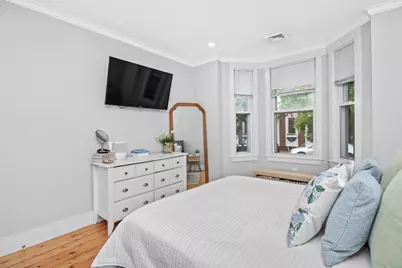 110 P St #1, Boston, MA 02127 - Photo 7