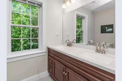 32 Lauricella Lane, Waltham, MA 02452 - Photo 29