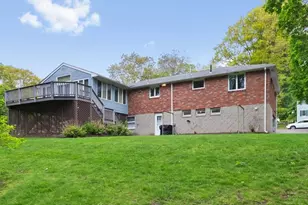 38 Greenwood Ln, Waltham, MA 02451 - Photo 31
