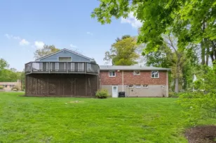 38 Greenwood Ln, Waltham, MA 02451 - Photo 33