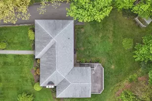 38 Greenwood Ln, Waltham, MA 02451 - Photo 35