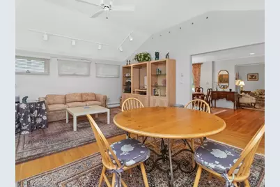 38 Greenwood Lane, Waltham, MA 02451 - Photo 17