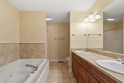 20 Victoria Dr #20, Leicester, MA 01542 - Photo 19
