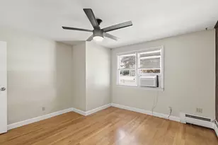 89 Bunker Hill Ave, Lowell, MA 01850 - Photo 17