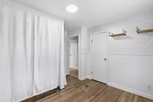 89 Bunker Hill Ave, Lowell, MA 01850 - Photo 15