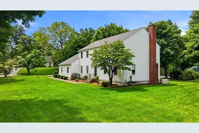 2 Christopher Cir, Wilbraham, MA 01095 - Photo 23