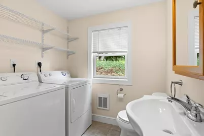 66 Mount Vernon Street, Haverhill, MA 01830 - Photo 17
