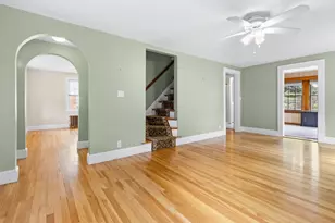 66 Mt Vernon St, Haverhill, MA 01830 - Photo 13